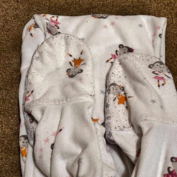 Lot of 10/12 PJ's & shorts - Picture 9 of 12